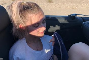 Подростки трахаются плрно ролики в кабриолете на пути в Лас-Вегас - Ева Эльфи